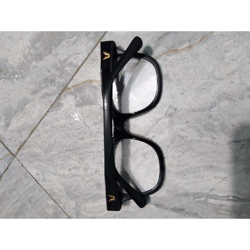 Kính mắt gọng đen trong suốt  24349