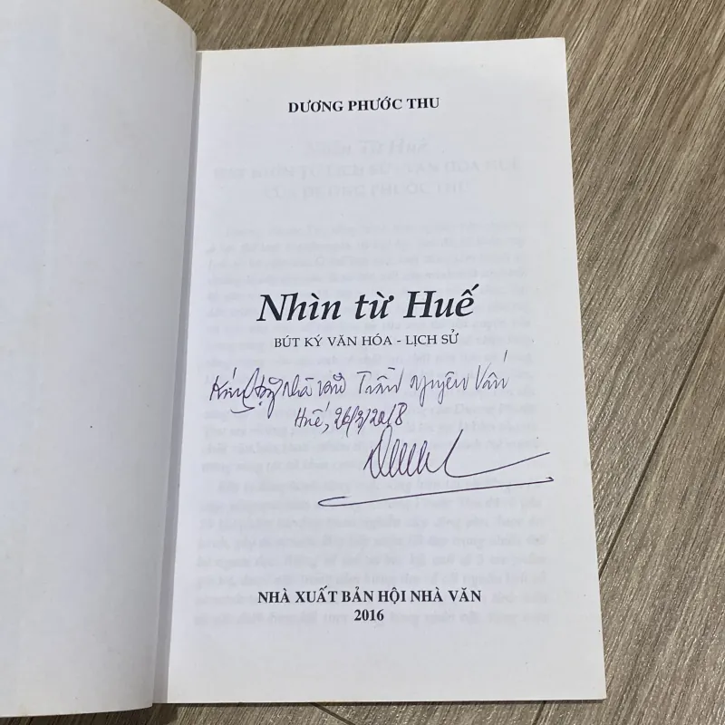 NHÌN TỪ HUẾ - BÚT KÝ VĂN HÓA, LỊCH SỬ 995907