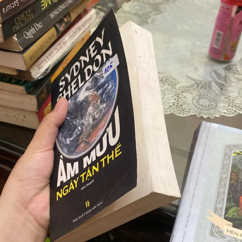 ÂM MƯU NGÀY TẬN THẾ - SIDNEY SHELDON 414768