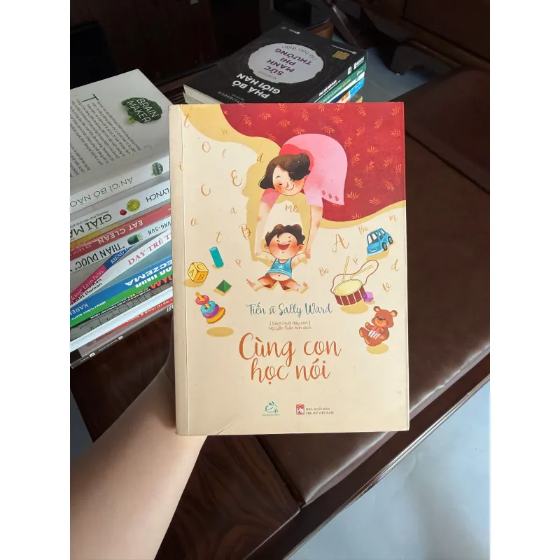 CÙNG CON HỌC NÓI – Sally Ward | Sách nuôi dạy con 0–3 tuổi cực hay- K4 1023582