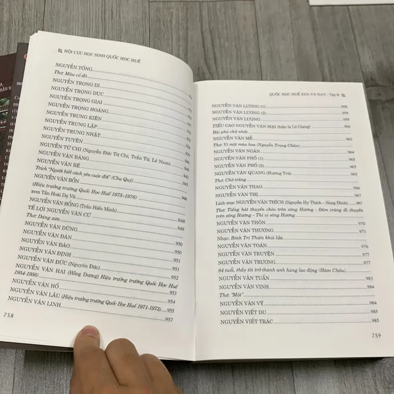 Quốc học huế xưa và nay. Full bộ 2 cuốn. 6b1 755766