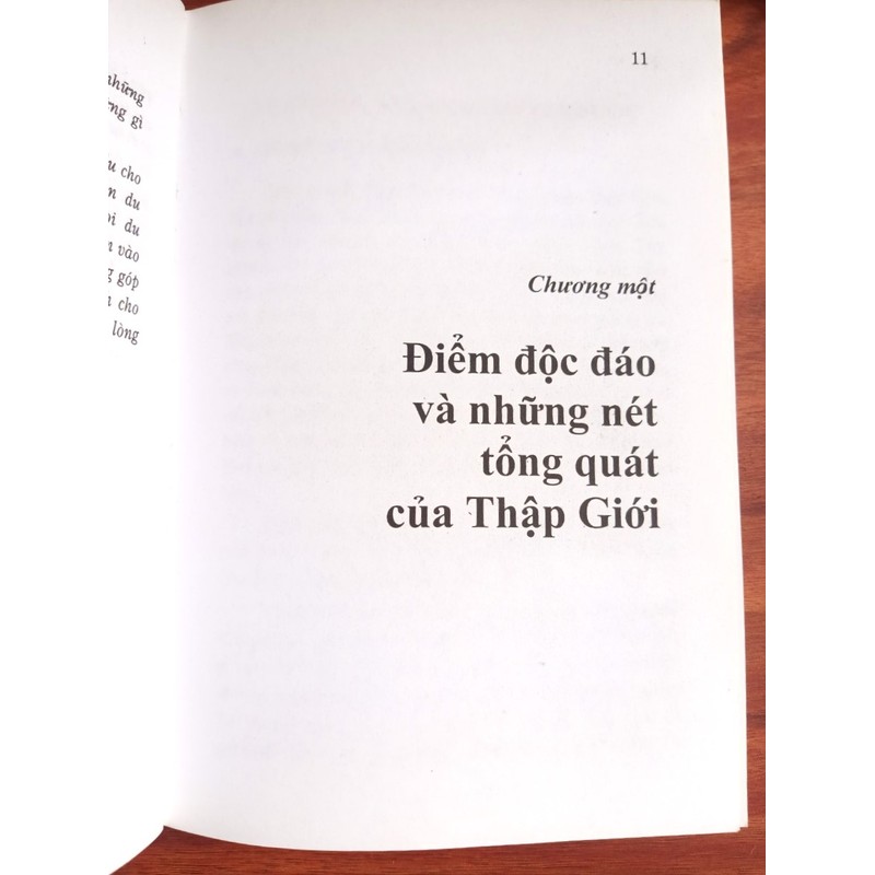 THẬP GIỚI Luật của Tự Do và Tình Yêu - Edouard Hamel Sj 186830