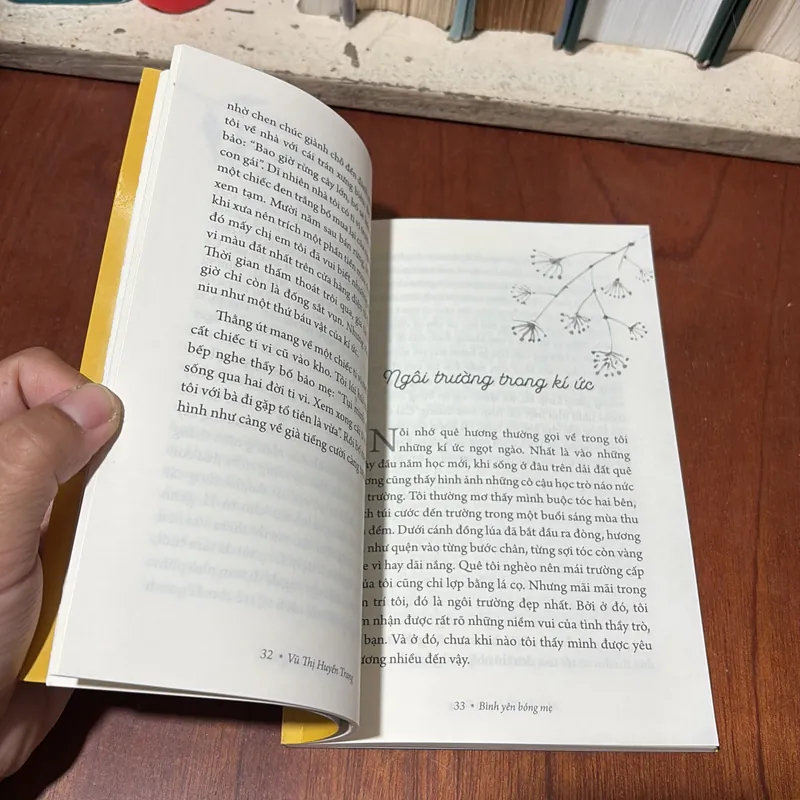 II Sách Thiếu Nhi: Bình Yên Bóng Mẹ - Vũ Thị Huyền Trang - 2018 711383