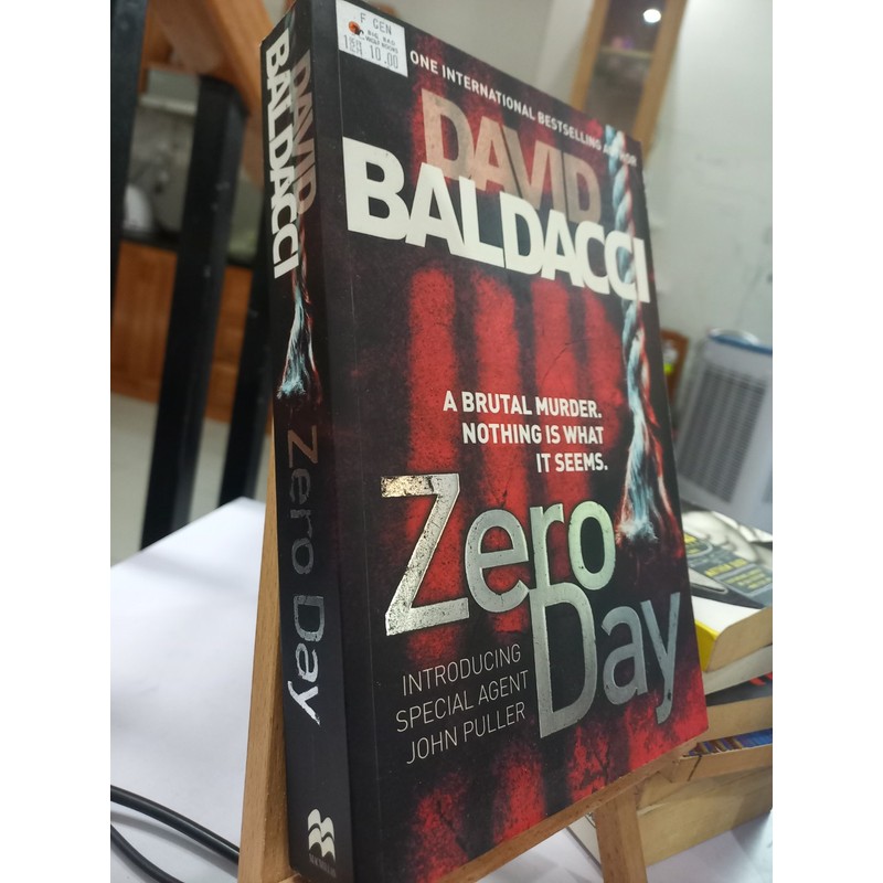 Zero day by David Baldacci (tác giả có nhiều sách được dịch sang tiếng Việt), s ngoai van 194341