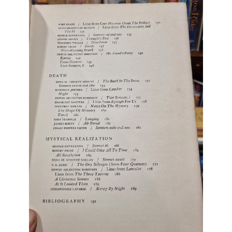 Poets Of The Twenties : 100 Great Poems 450135