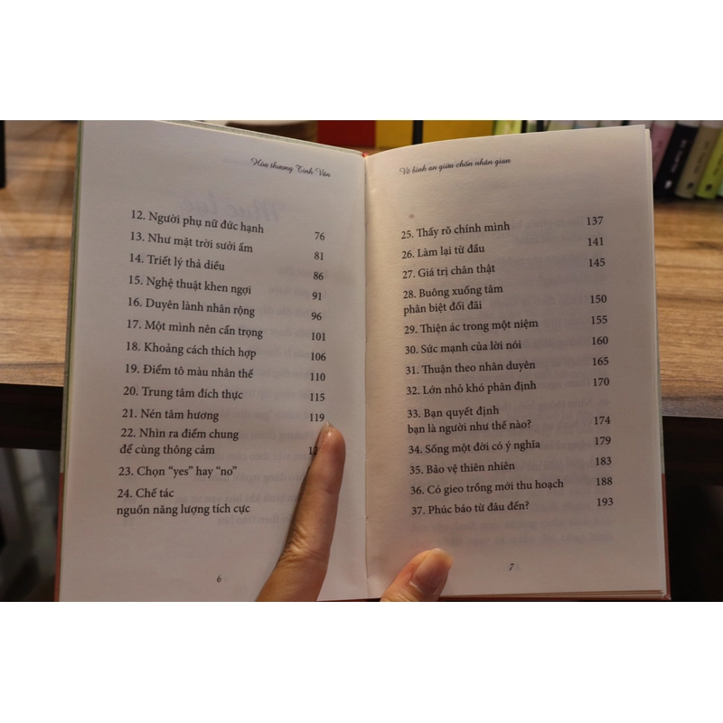 Ranh giới giữa mê và ngộ 1 - Vẽ bình an giữa chốn nhân gian  502163
