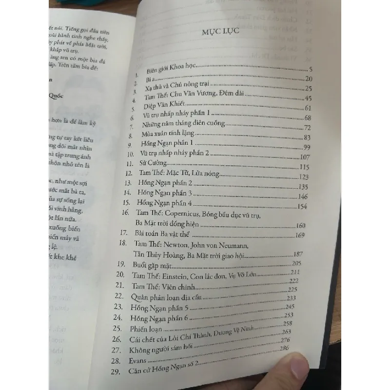 Lưu Tư Hàn – Tam thể 1 529096