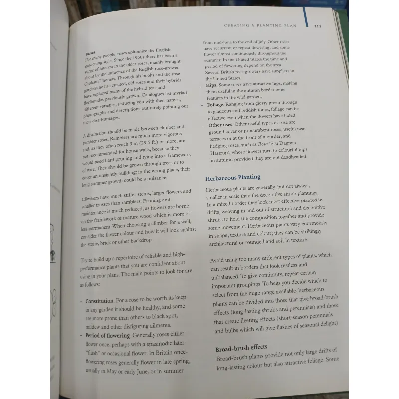 THE ESSENTIAL GARDEN DESIGN WORKBOOK (SỔ TAY THIẾT KẾ SÂN VƯỜN THIẾT YẾU) 751682