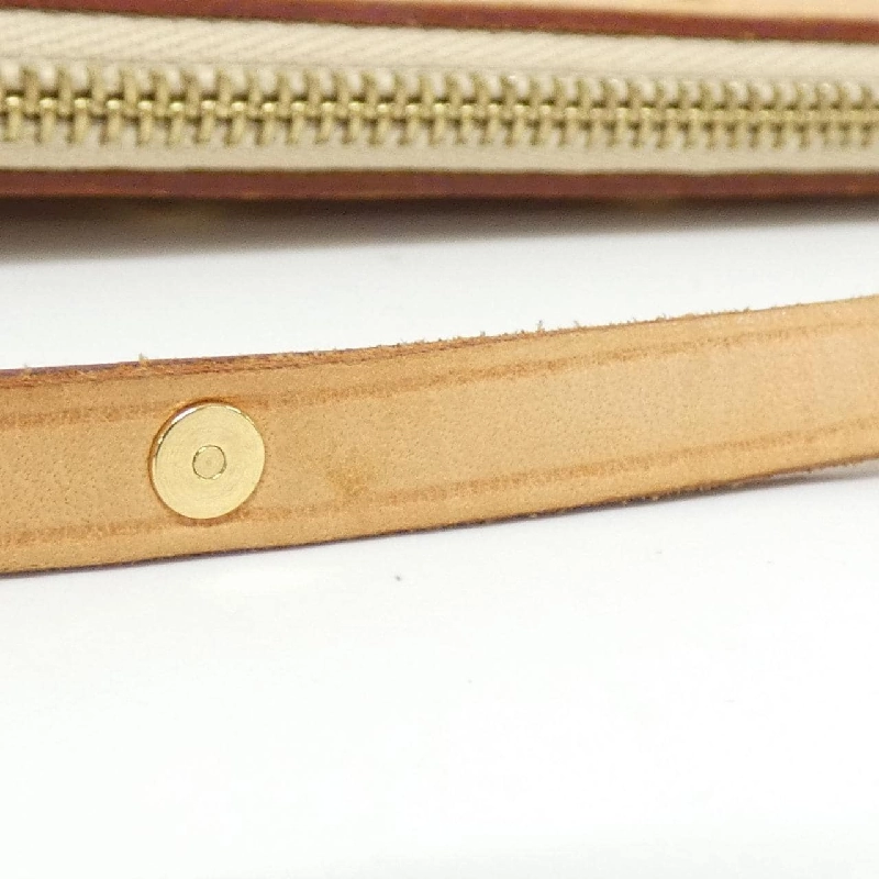 Túi đeo chéo Louis Vuitton Multicolor Pochette Accessoires M92649 620772