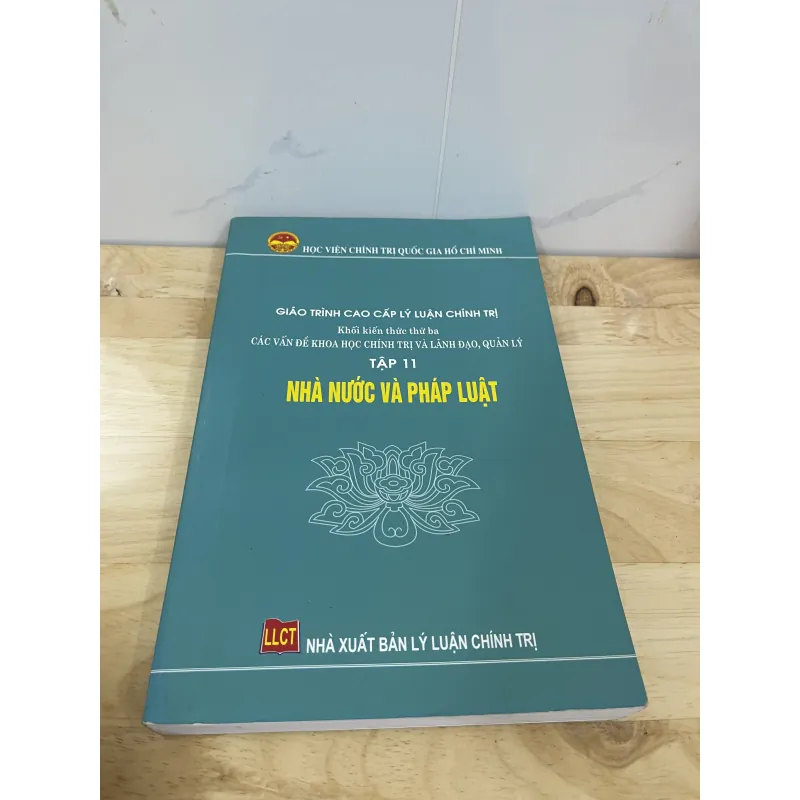 Giáo trình lý luận chính trị  970408