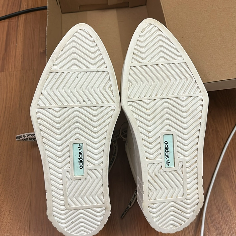 Giày Adidas  498832