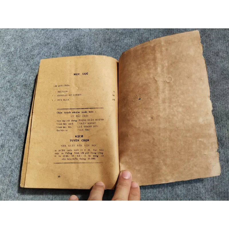 KỊCH VICHTO HUYGÔ 606632