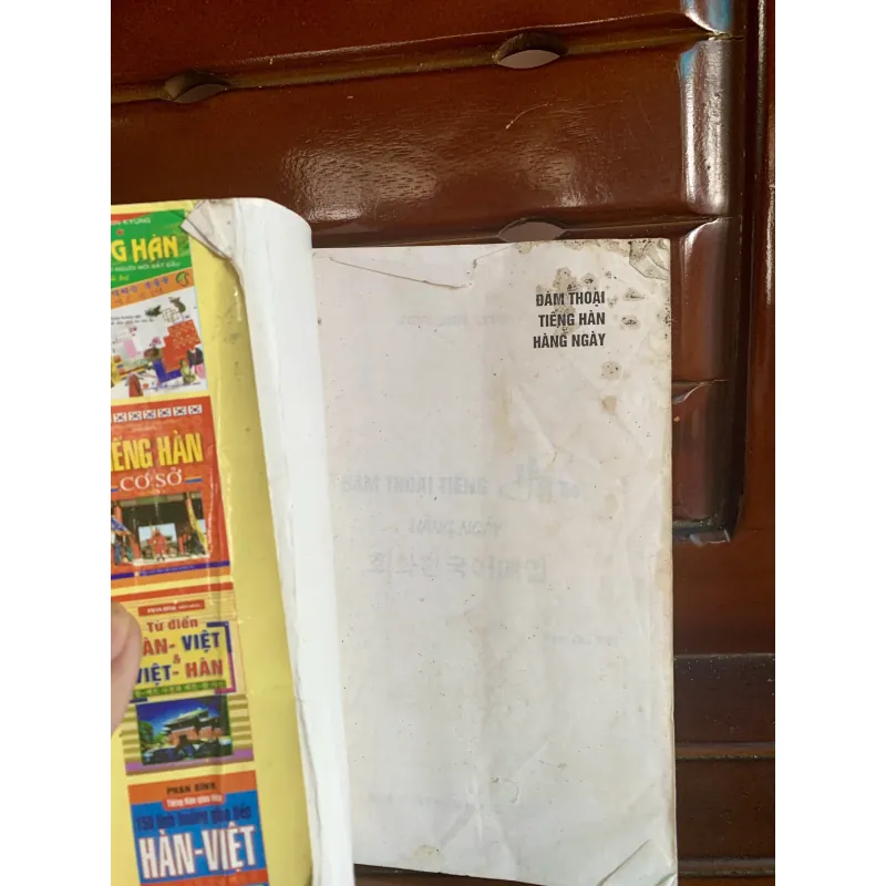 Đàm thoại tiếng Hàn hằng ngày 1022607