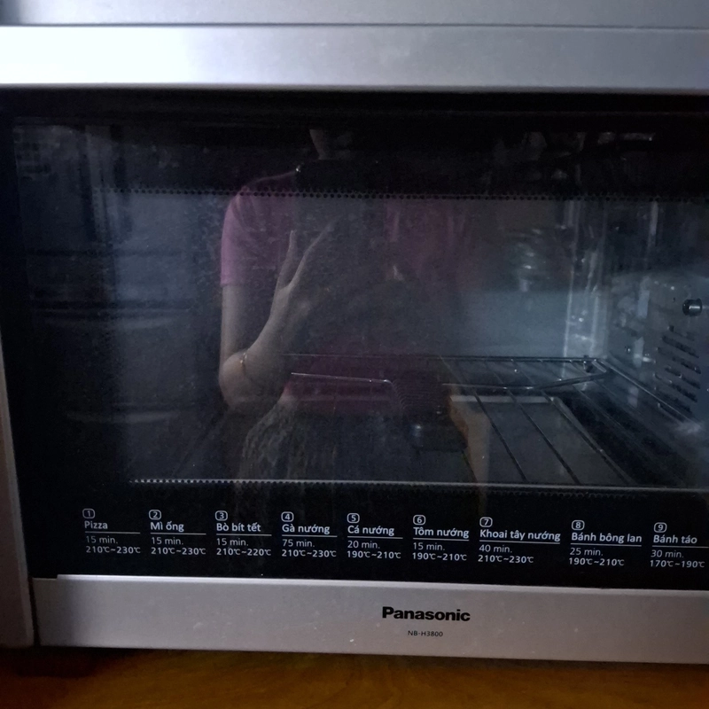 Lò nướng Panasonic mới 90% 536546