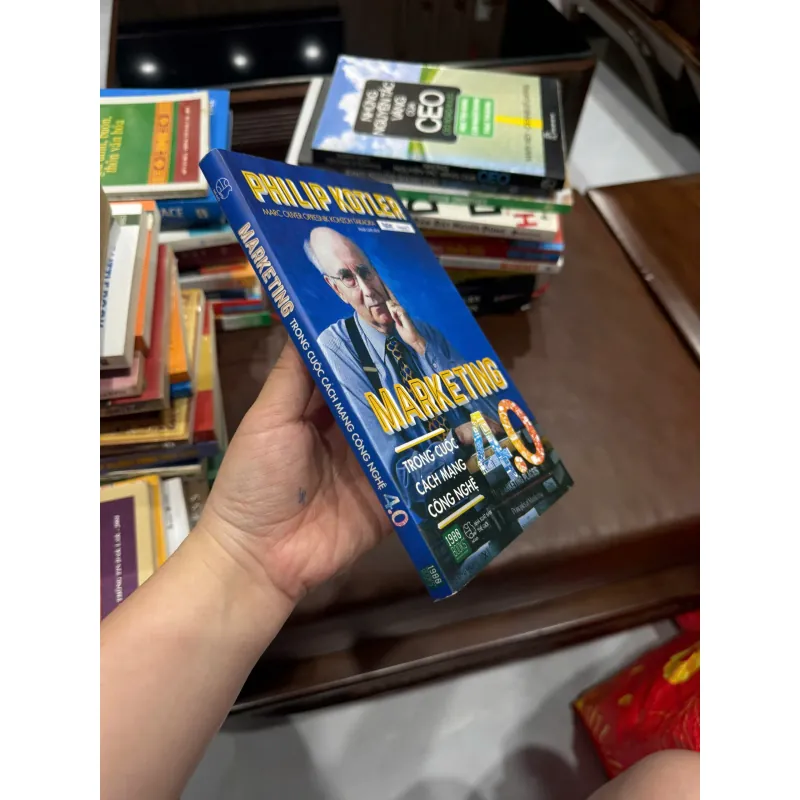 MARKETING TRONG CUỘC CÁCH MẠNG CÔNG NGHỆ 4.0 – Philip Kotler - K4 1022557