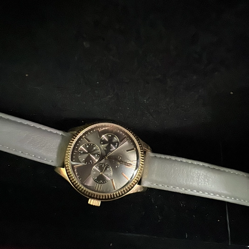 Đồng hồ sach tay Mỹ fossil 334210