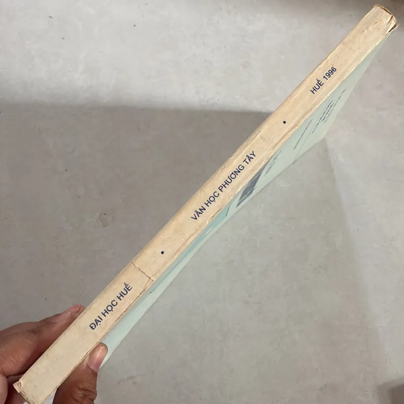 Giáo trình văn học phương tây - Phùng Văn Tửu - 1996s 801063