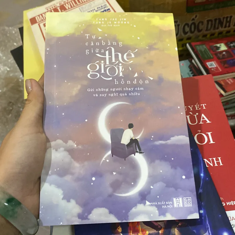 Tự cân bằng giữa thế giới hỗn độn  606462