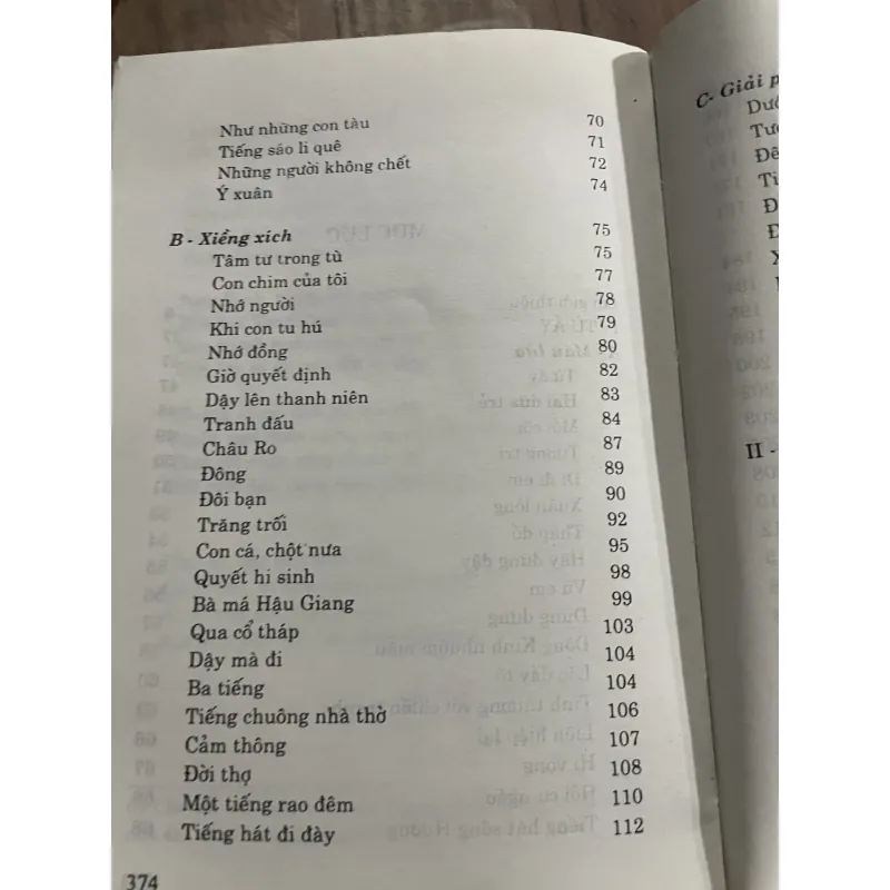 Tố Hữu - Từ ấy & Việt Bắc - 380 trang  795469