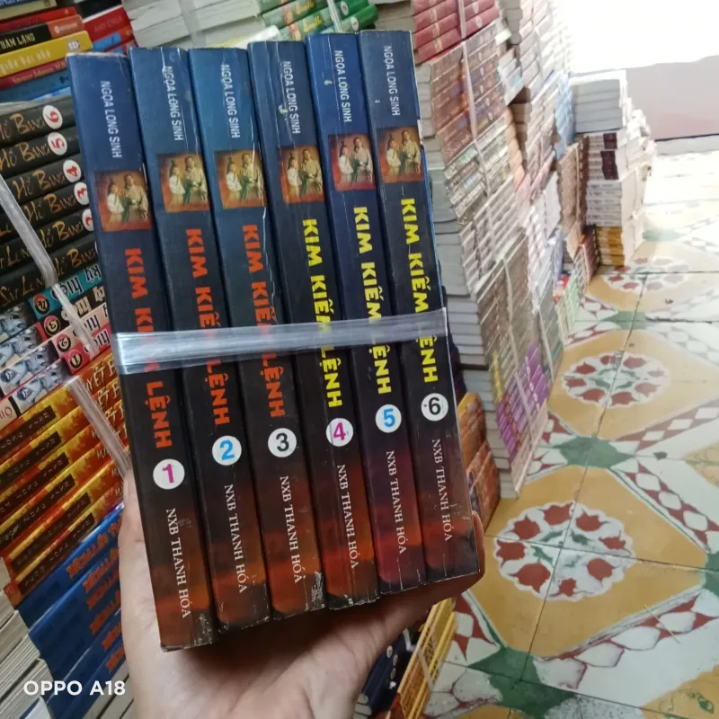 Kim kiếm lệnh - Ngọa Long Sinh  1026499