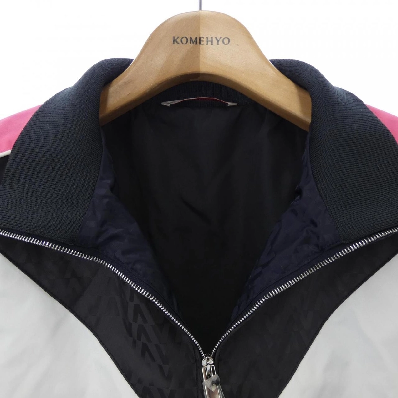 Áo khoác VALENTINO - Hàng hiệu Authentic 900006