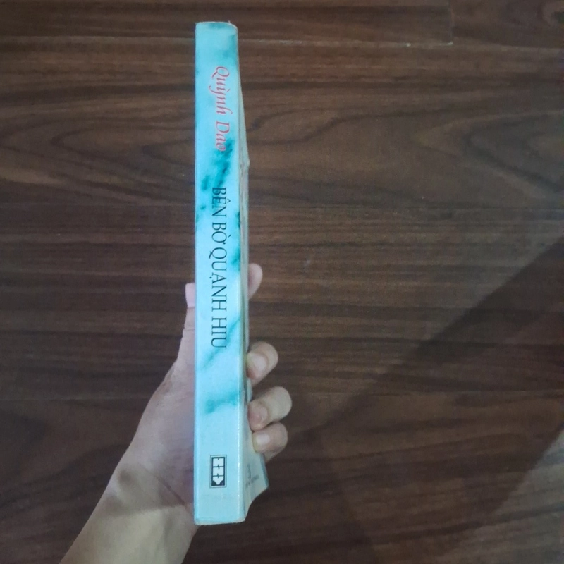 Bên bờ quạnh hiu 508007