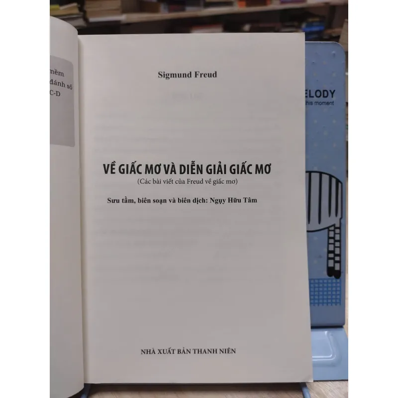 sách: Về giấc mơ và diễn giải giấc mơ - Sigmund Freud (A1) 568286