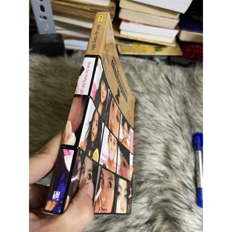 Sách dạy trang điểm  545664