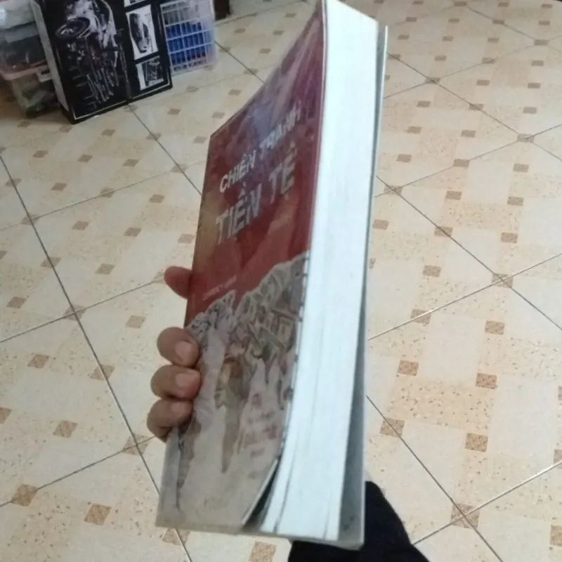 Chiến tranh tiền tệ - Song Hong Bing 971528