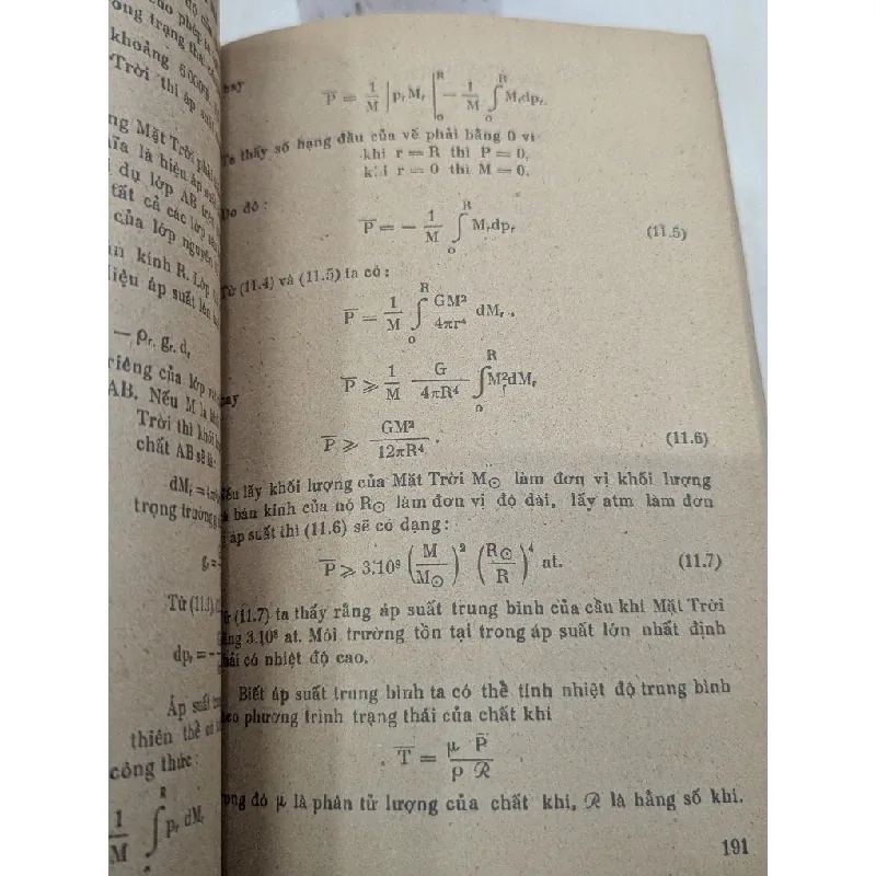 Giáo trình thiên văn - Phạm Viết Trinh và Nguyễn Đình Noãn 701846