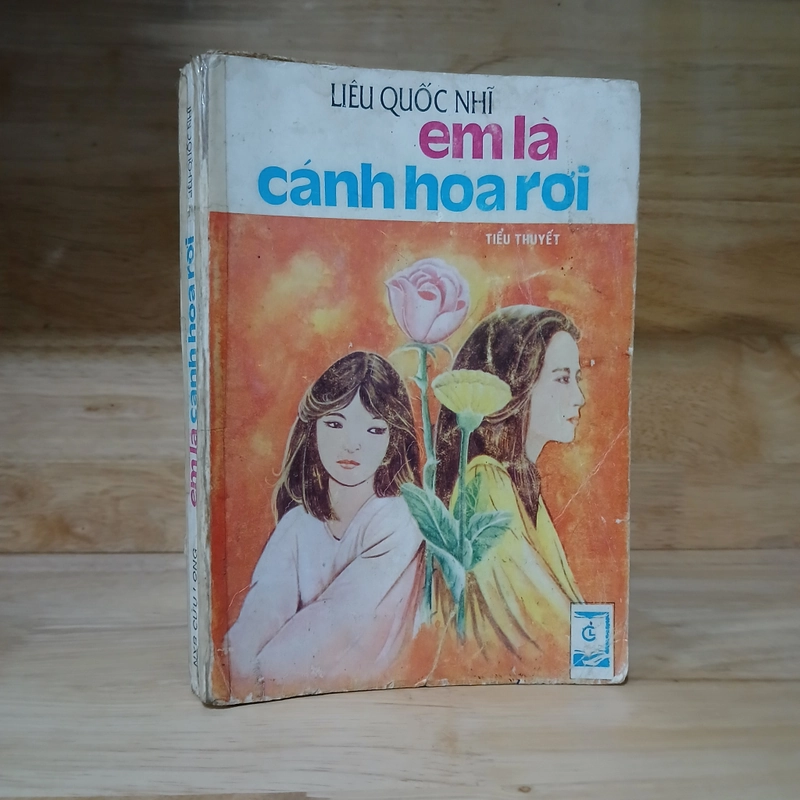 Em Là Cánh Hoa Rơi (Xb 1991) - Liêu Quốc Nhĩ 507670