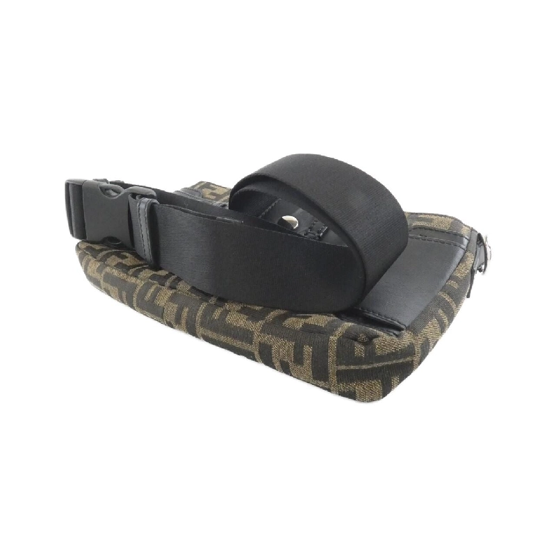 Túi đeo hông Fendi Baguette 7VA472 A9ZL - Hàng hiệu Chính hãng 801213