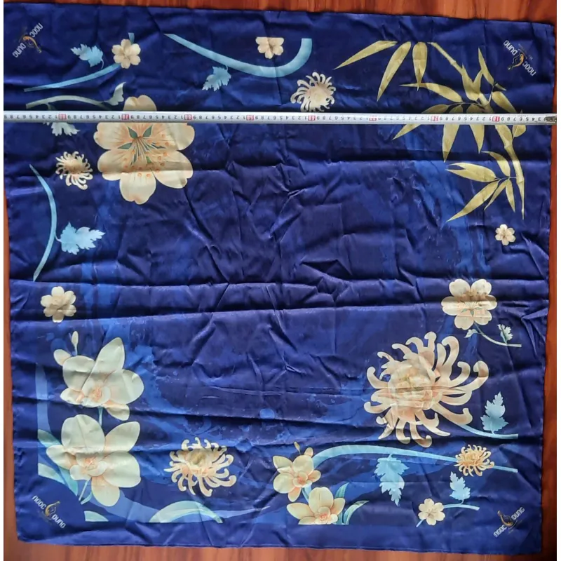 Khăn choàng cổ đi biển thổ cẩm du lịch mùa hè che nắng chụp hình chất dày 1027829