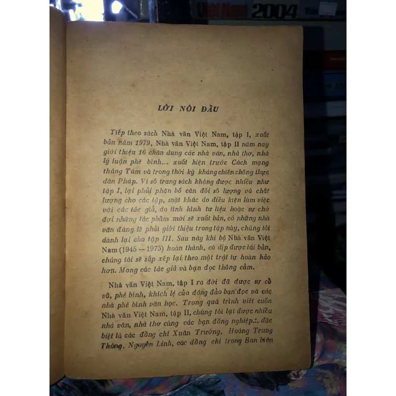 Nhà văn Việt Nam (1945 - 1975) tập 2 - Phan Cự Đệ & Hà Minh Đức  960648