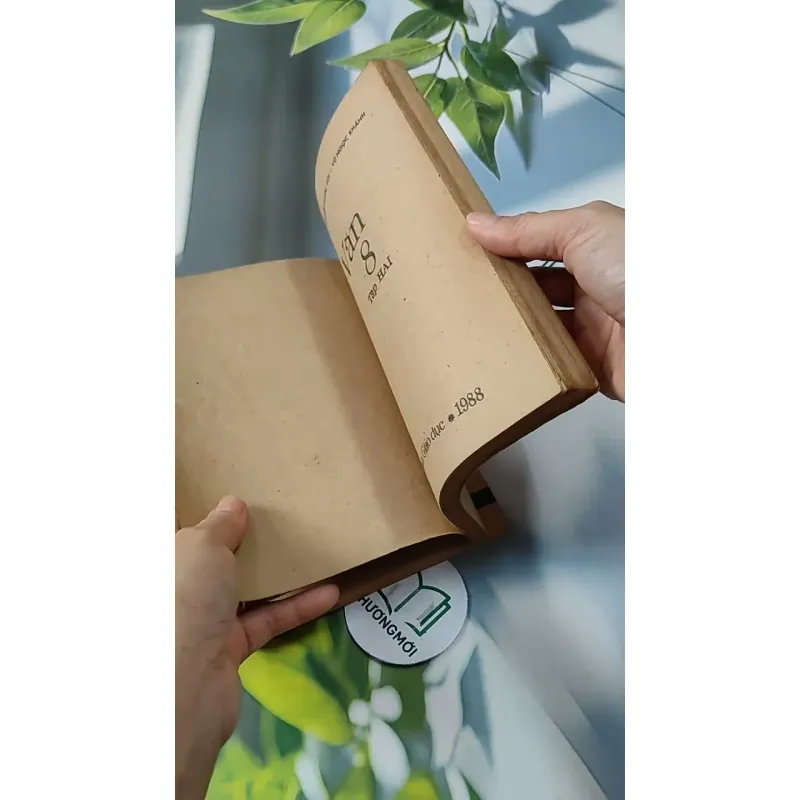 Văn 8 (tập 1 + tập 2) 713801