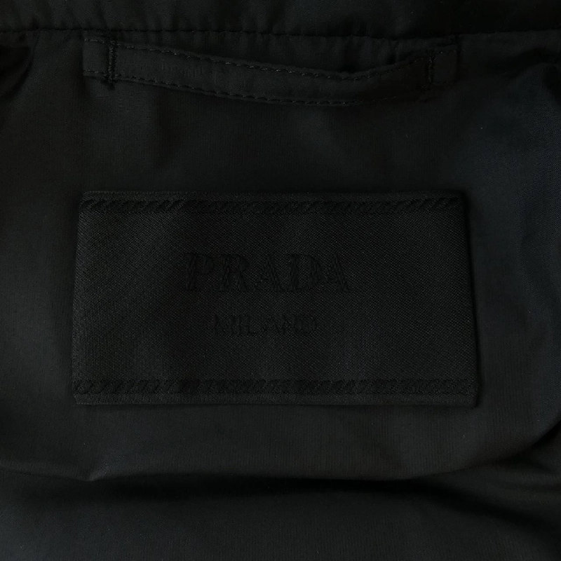Áo khoác lông vũ PRADA - Hàng hiệu Authentic 896898