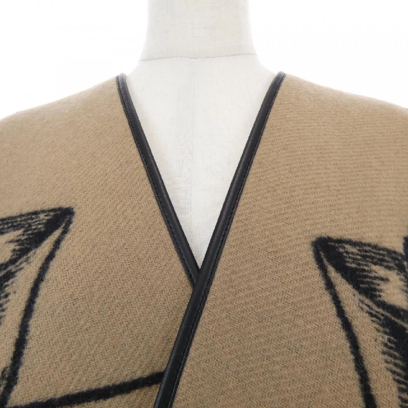 Burberry BURBERRY 80748751 Cape - Hàng hiệu Chính hãng 808691