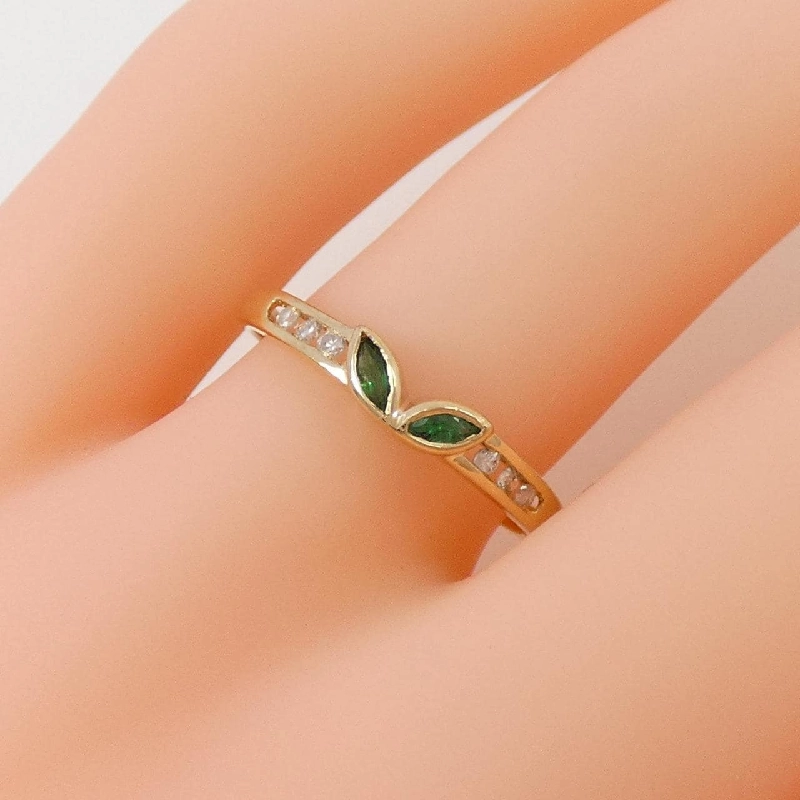 Nhẫn Emerald K18YG 0.18CT 669656