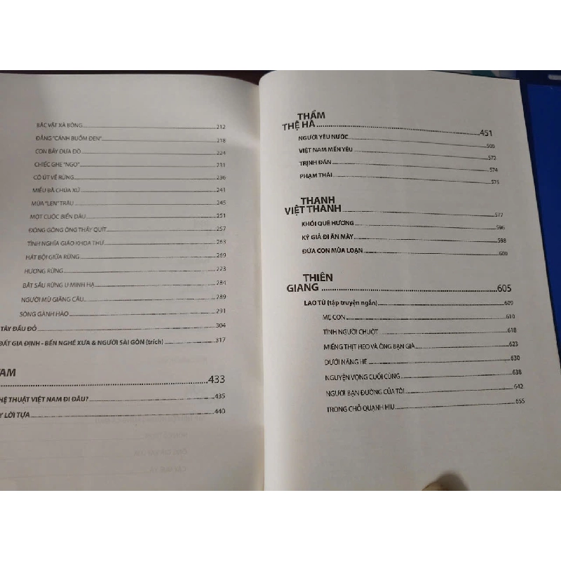 MỘT THẾ KỶ VĂN HỌC YÊU NƯỚC CÁCH MẠNG 1945 - 1975 VĂN HỌC ANTQ2012-146 737593