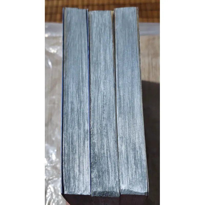 Bộ Đấu trường sinh tử 3c(sách mối gặm 1chút góc,nội dung đọc tốt 99%)-tặng Ông già&biển cả 791453