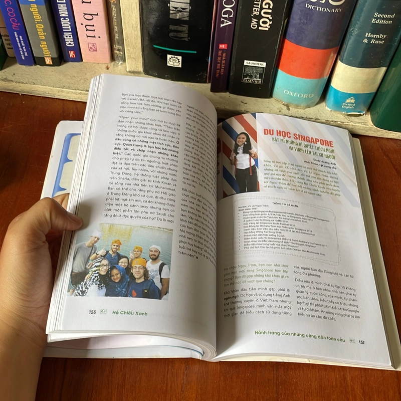 II Sách Kỹ Năng: Hộ Chiếu Xanh _ Hành Trình Ra Biển Lớn - Nhiều Tác Giả - 2018 543865