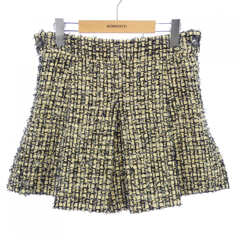 Chanel CHANEL P72386V63580 22P Quần short 646438