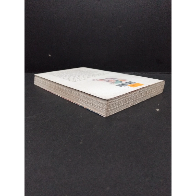 Hoa hồng giấu trong cặp sách mới 70% ố vàng ẩm nhẹ 2006 HCM2809 VĂN HỌC 917345