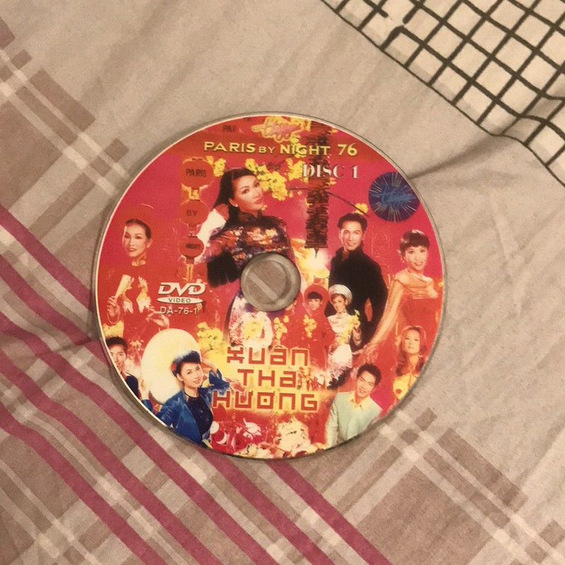 Đĩa DVD Xuân tha hương PARIS BY NIGHT 76  70365