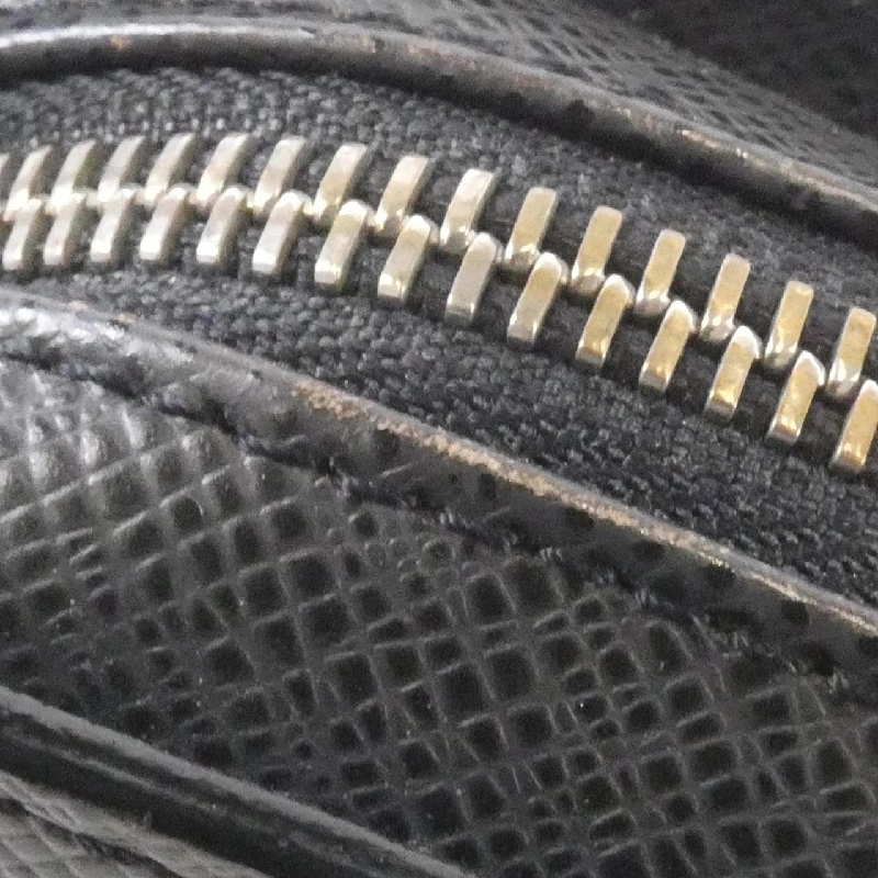 Louis Vuitton Taiga Baikal M30182 Túi xách - Hàng hiệu Chính hãng 763938