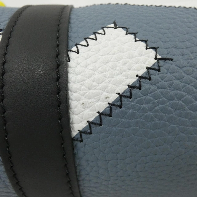 Túi đeo vai Louis Vuitton Day Break Polochon M59927 609512