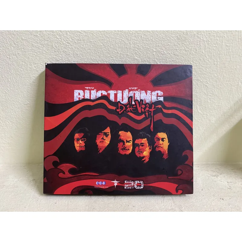 Đĩa nhạc Bức tường đất Việt 1029128