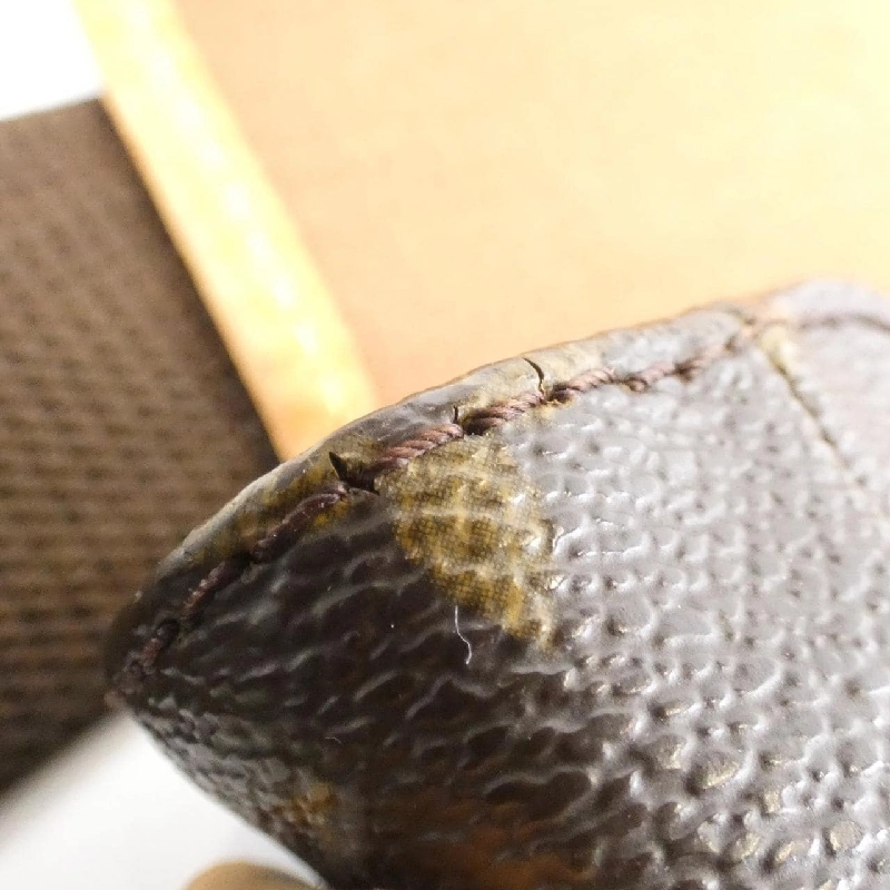 Túi đeo chéo Monogram PM M40106 của Louis Vuitton 613637