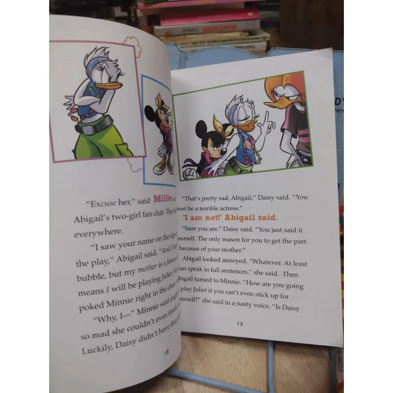 Sách ngoại văn: Combo 2 cuốn Minnie & Daisy Best Friend Forever 972681