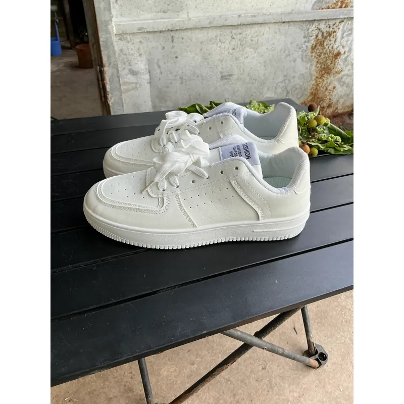 Giày Sneaker Thể Thao unisex Size 41 Cũ 674488